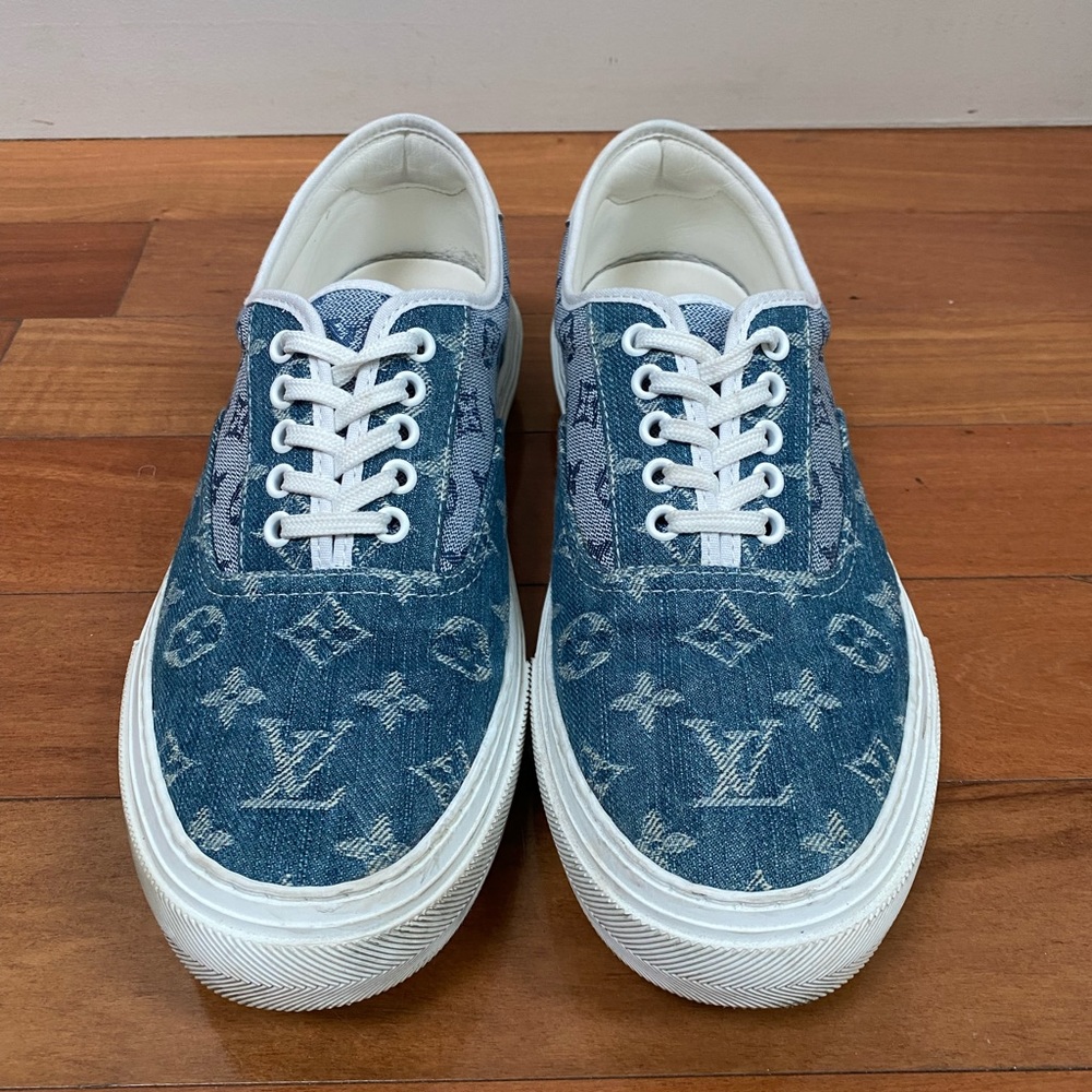 Authentic Louis Vuitton Sneakers